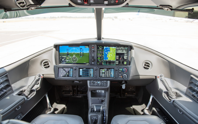 2019 CIRRUS SF50 G2 Vision Jet (N456FM) Cirrus - Aircraft Turbofan