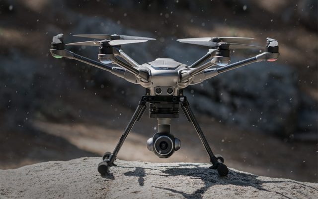 Typhoon H+ with Real Sense Yuneec - Drones Quadcopters