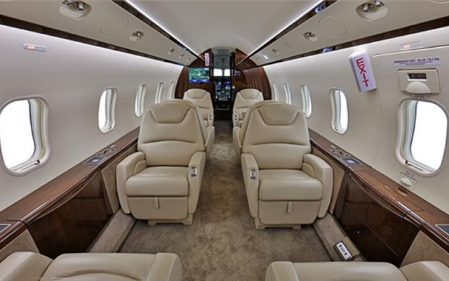 2012 BOMBARDIER CHALLENGER 300 Bombardier - Aircraft Turbofan