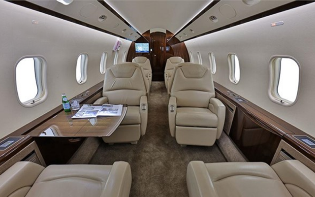 2012 BOMBARDIER CHALLENGER 300 Bombardier - Aircraft Turbofan