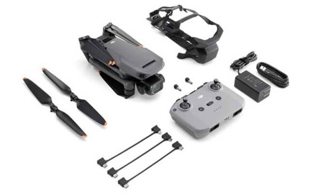 DJI Mavic 3 Classic with RC-N1 Remote DJI - Drones Quadcopters