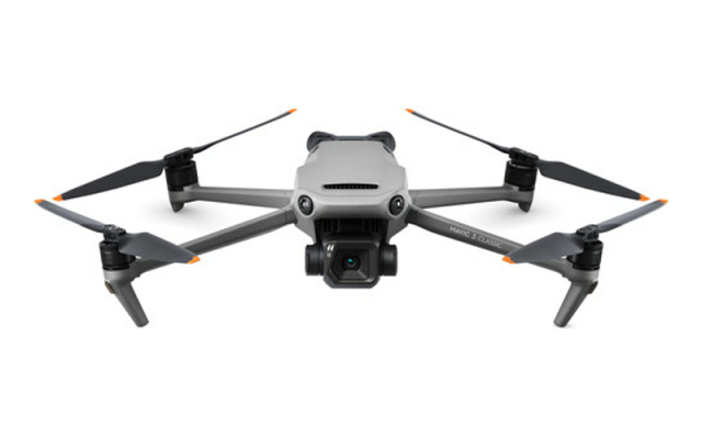 DJI Mavic 3 Classic with RC-N1 Remote DJI - Drones Quadcopters