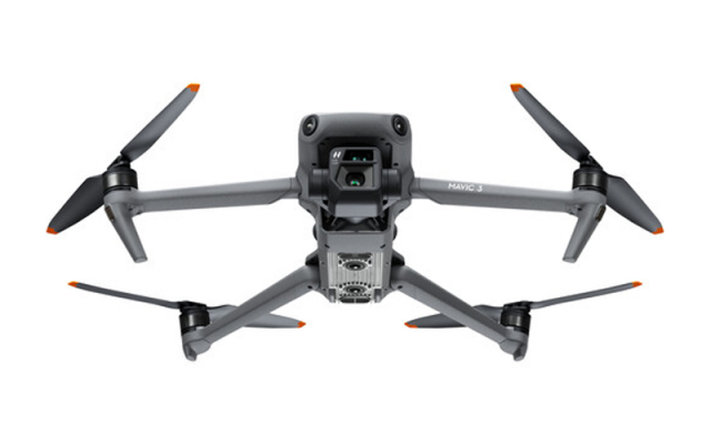 DJI Mavic 3 DJI - Drones Quadcopters