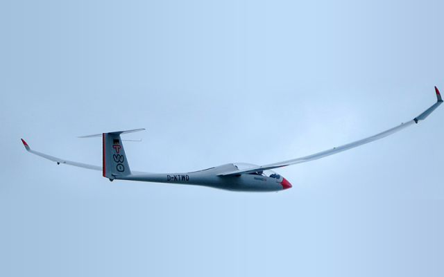 Glider Arcus M. Rental AK Group - Gliders Piston