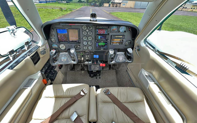 1993 Beechcraft Baron 58 Beechcraft - Aircraft Piston