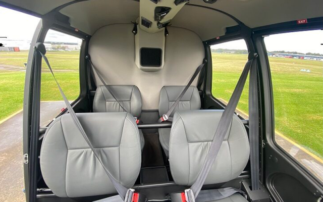 NEW R44 CLIPPER II Robinson - Helicopters Piston